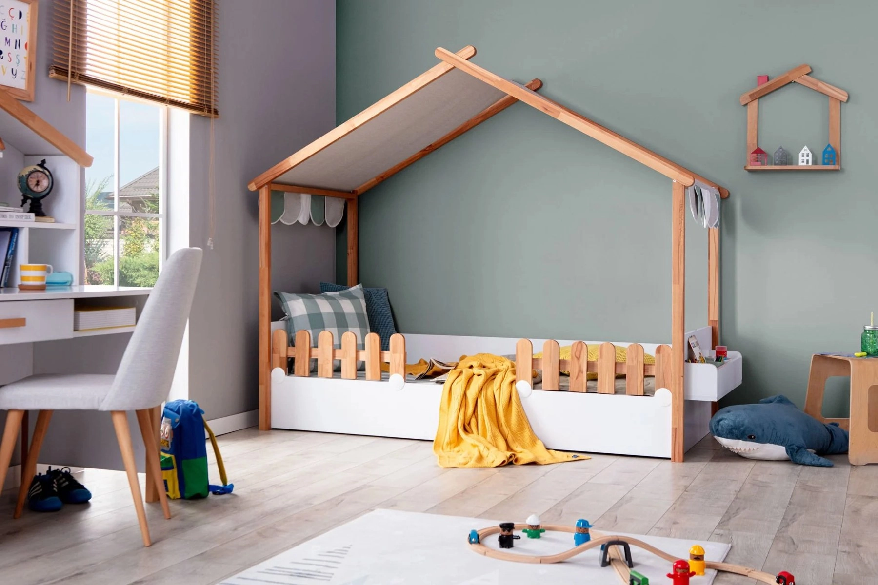 My House New Ahşap Ev Karyola 90 x 200 Montessori