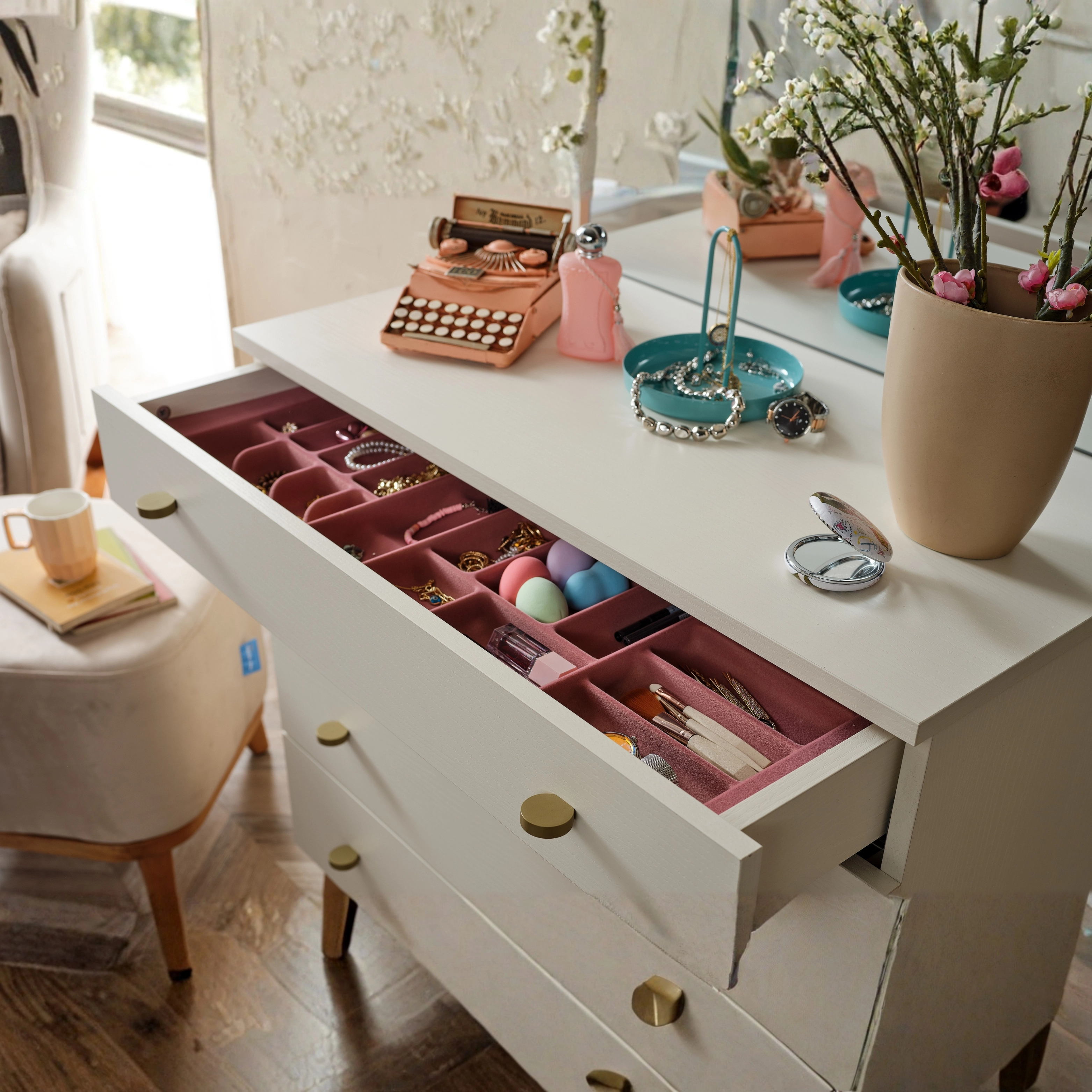 Lorena Bebek Odası Takımı