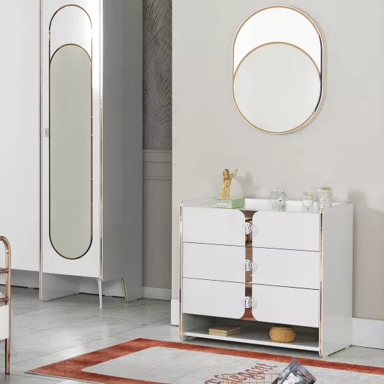 Elegant Ayna Rose Gold