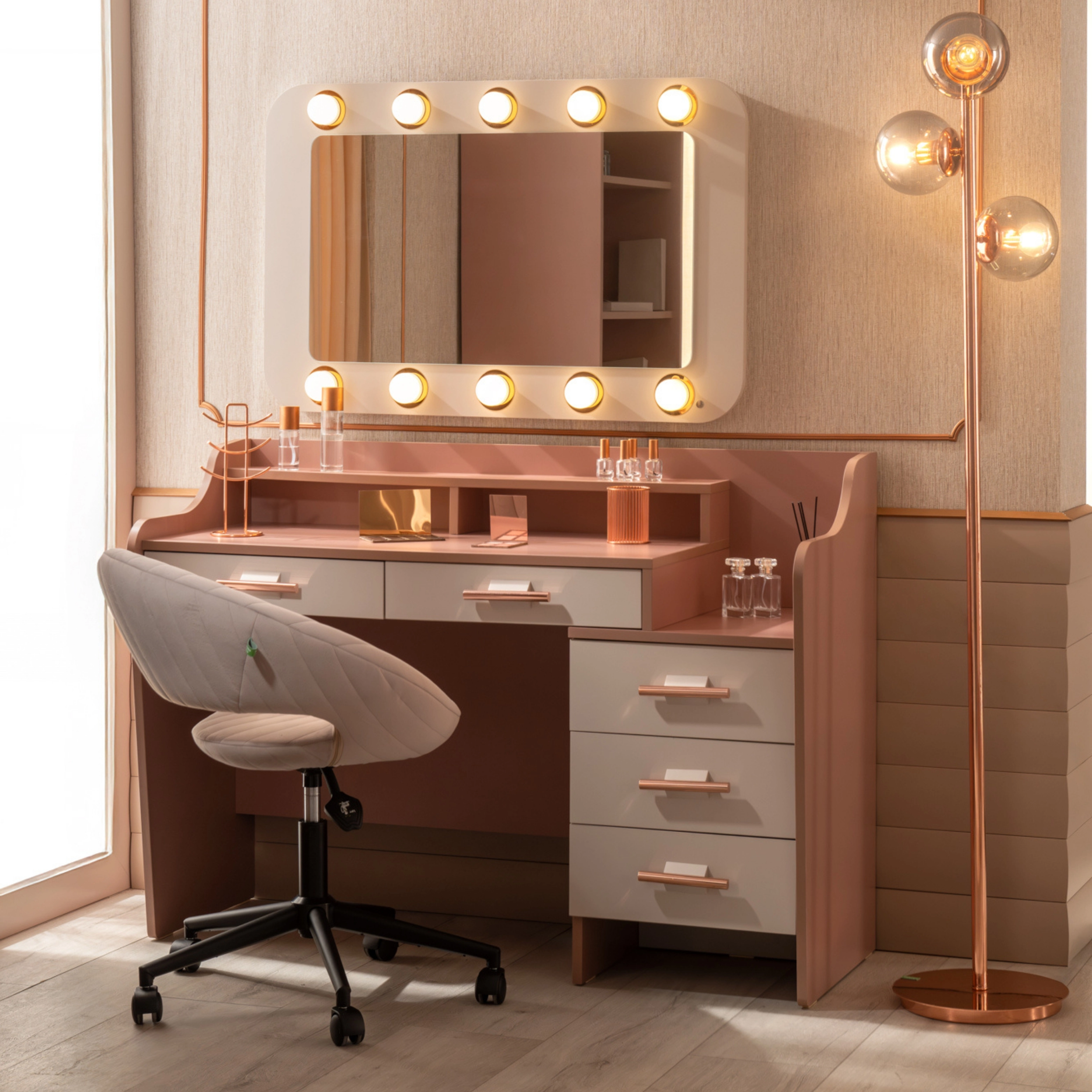 Estella Genç Odası