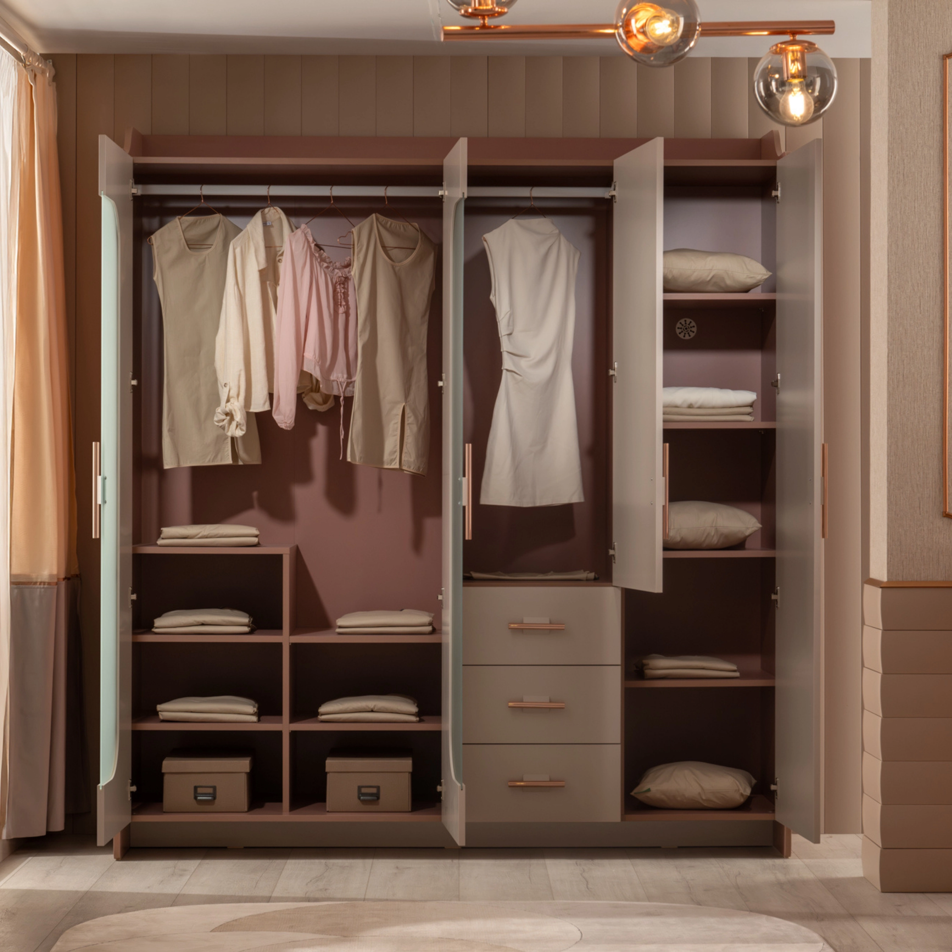 Estella Genç Odası